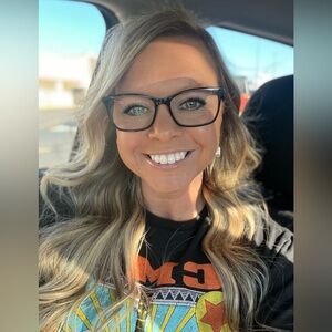 Meet your Posher, Allison